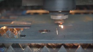 Лазерный станок для резки листов. Мощность 3000 Вт/3 кВт