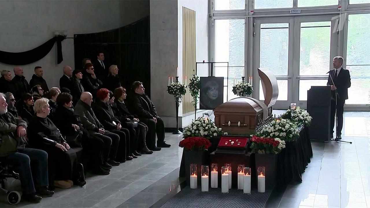 В Москве простились с бывшим главным режиссером программы "Время" Калерией Кисловой