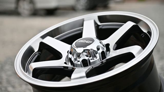 Комплект новых литых дисков ''17 6x139.7 RAYS L142 смотреть онлайн