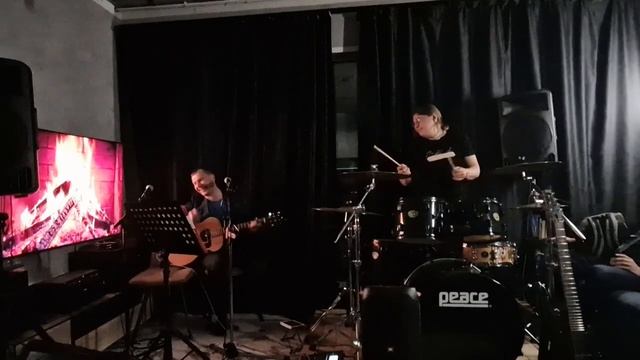 Квартирник на Кузнецовке . Владислав Ермаченко кавер ? смотреть онлайн