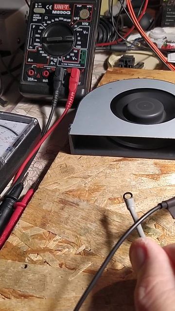 Второй тест модулятора, питание от литий ионных аккум? смотреть онлайн