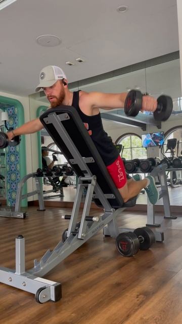 Отведение рук в упоре ( в стороны и в диагональ) смотреть онлайн