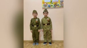 2-аг кæстæр полилингвалон къордбацæттæ кодта «Уæлахизы бон». Хъомылгæнджытæ: ПухатыС.И. МилдзыхтыС.Р