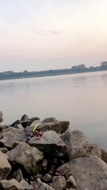 Лютая поклёвка а рядом ни кого. #рыбалка смотреть онлайн