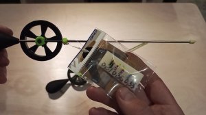 Комплект для ловли на безмотылку, удочка зимняя ручно?