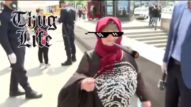 Ганста бабка и полиция, прикол!! смотреть онлайн