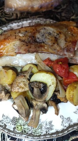 Бараньи ребрышки с овощами.