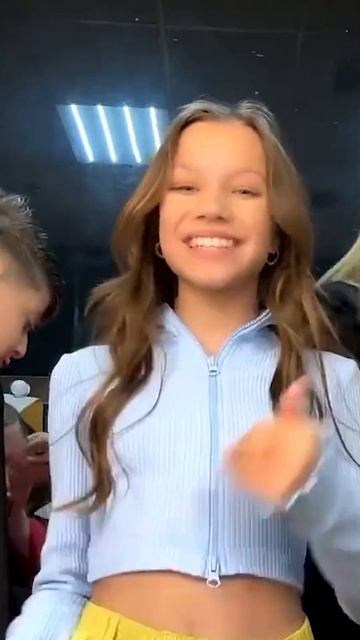 ВЖИВУЮ или Фонограмма? Как поют Вики Шоу, Милана Стар и другие