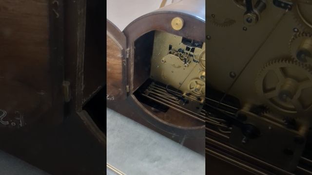 Hermle Часы механические с Вестминстерским боем Германи? смотреть онлайн