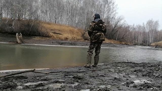 ЛОВЛЮ РЫБУ НА СПИННИНГ!теплая зима