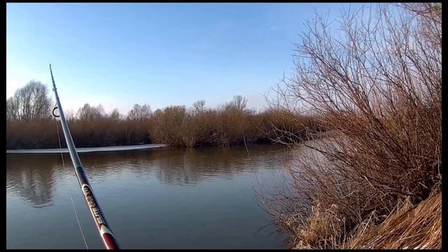 Зимний спиннинг на красивейшей зимней реке смотреть онлайн