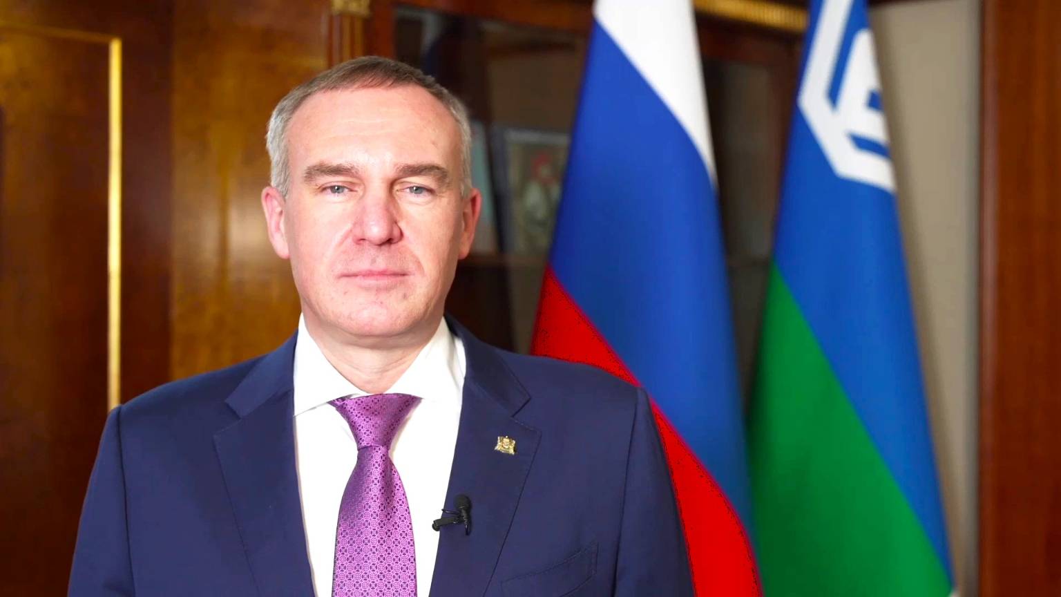 Руслан Кухарук поздравил югорчан с четвертьвековым юбилеем института полпредства
