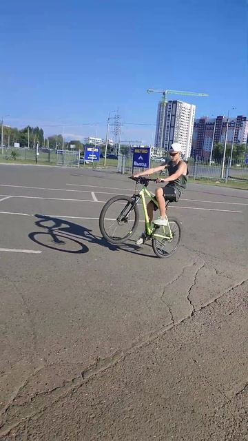 учусь #оренбург #временагода #россия #велосипед смотреть онлайн