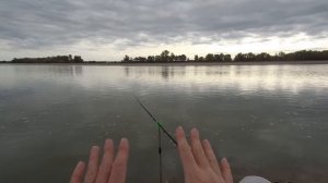 Фидерная рыбалка поздней осенью. Что клюёт в Кубани? ?