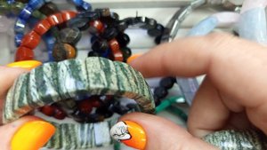 Каменная лавка( браслеты, селенит, минералы 4 часть)