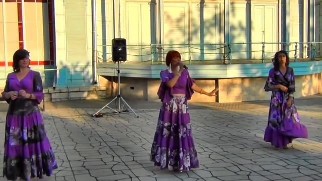 Шоу группа Вернисаж   Мы женщины смотреть онлайн