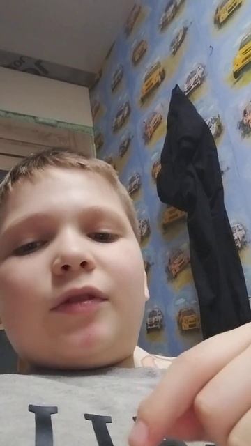 мой ник ushgegz делаю раздачи в блок фрутс если можно отп? смотреть онлайн