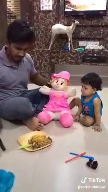 Как заставить детей покушать смотреть онлайн