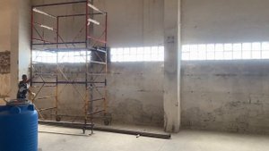 Демонтаж старых оконных стеклоблоков и монтаж новых о