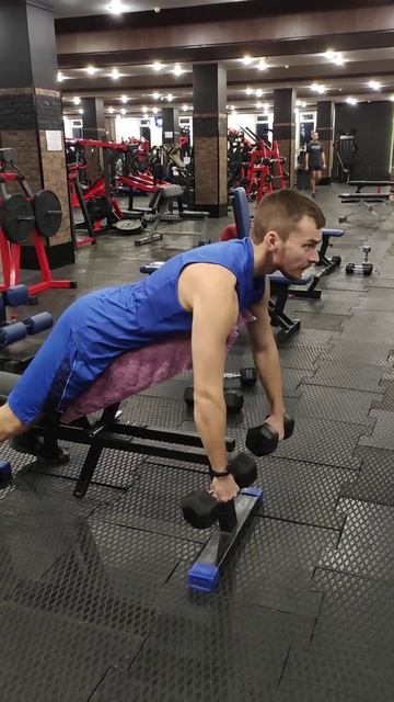 махи с упором грудью смотреть онлайн