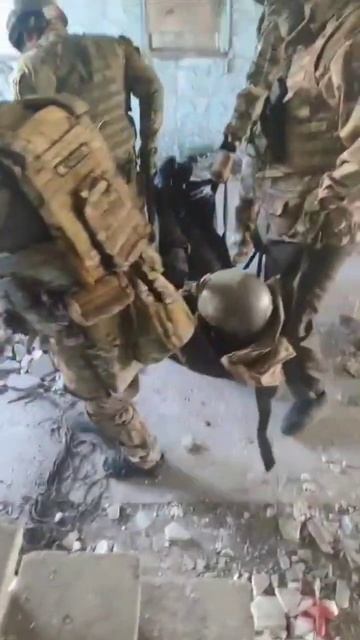 Взаимовыручка и командный дух! #airsoft #страйкбол  Venoms group смотреть онлайн