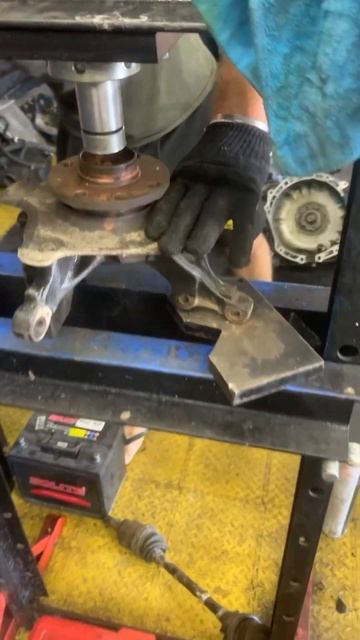 Снятие гранаты с ступицы смотреть онлайн