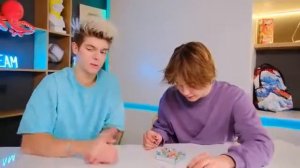 ПРОБУЕМ САМУЮ ОСТРУЮ И КИСЛУЮ  ЕДУ В МИРЕ LM TIM