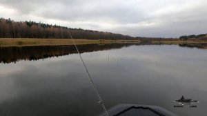 Ловля ЩУКИ ТВИЧИНГОМ на ВОБЛЕРЫ  поздней ОСЕНЬЮ ! Рыба?