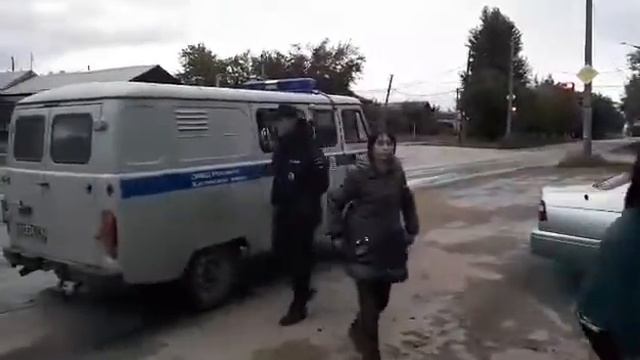 Прикол.... Резиновый Уаз смотреть онлайн