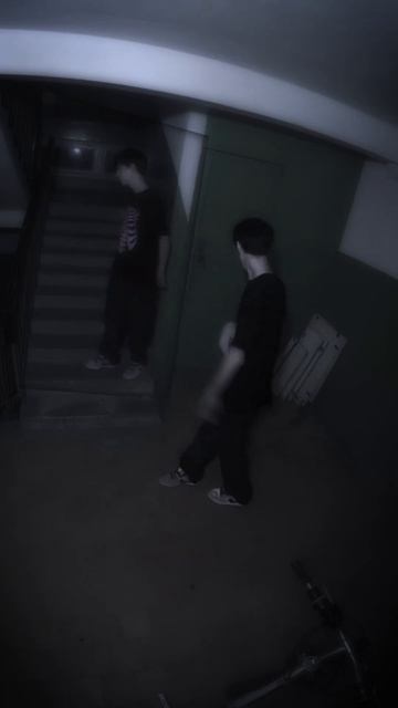 Smphodos - Fly Shit на всех площадках(полный трек на канале,там смотреть онлайн