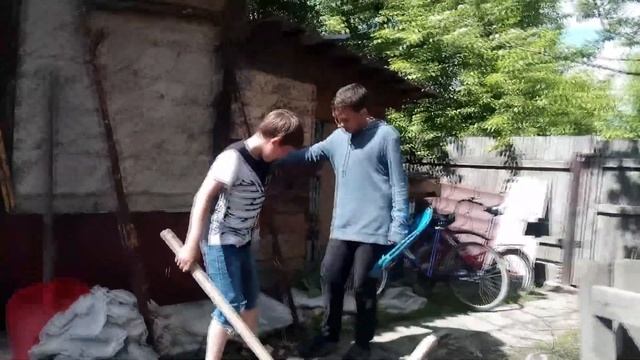 Вырезанная сцена из кинофильма "Мстители:Финал" смотреть онлайн