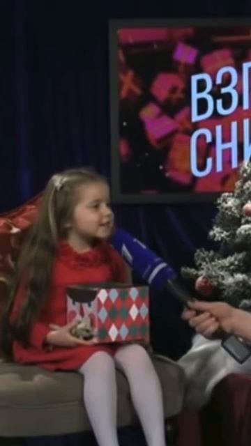 Смешной Момент С Жириновским | Взгляд Снизу | Вечерний Ургант #shorts смотреть онлайн