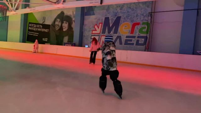 Ромка Small Bro Magic Racer МегаЛЁД 2023.01.03 ч.2