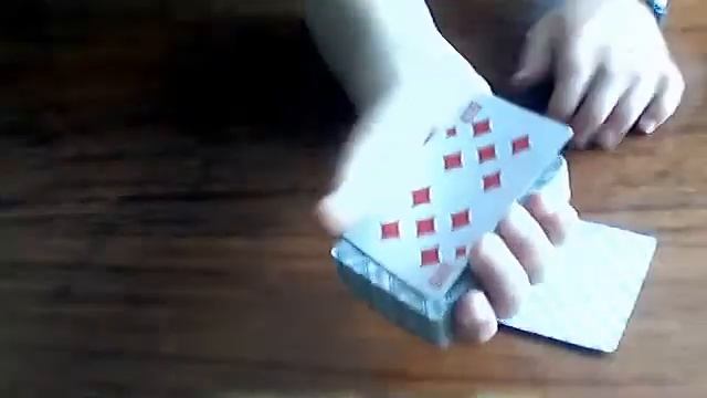 Очень прикольные фокусы с картами смотреть онлайн