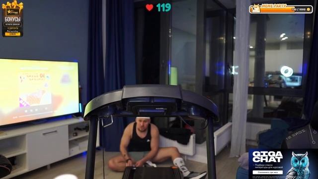 ЛЕВА СОБИРАЕТ БЕГОВУЮ ДОРОЖКУ И ПЕРВЫЙ РАЗ ПРОБУЕТ - Lev смотреть онлайн