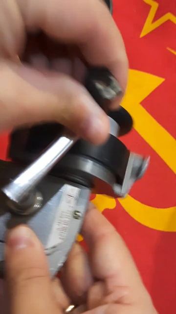 ЭТО ЛЕГЕНДА КАТУШКА ДЛЯ РЫБАЛКИ ИЗ СССР ДЕЛЬФИН 8  #shorts смотреть онлайн