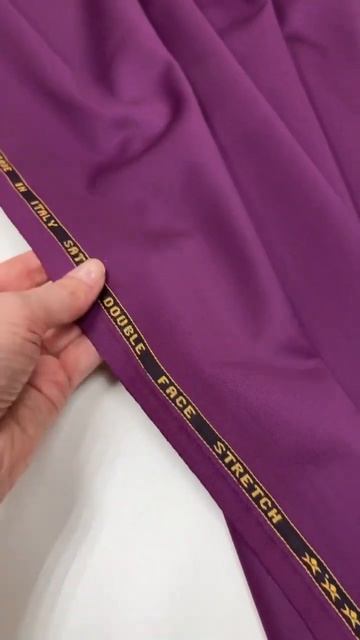 Костюмная Satin Double Face. Цвет пурпурный смотреть онлайн