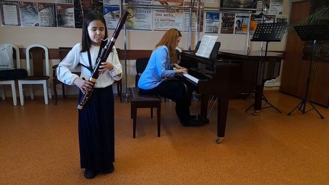 Колыбельная    П И Чайковский   Гафарова Эльза 9лет смотреть онлайн