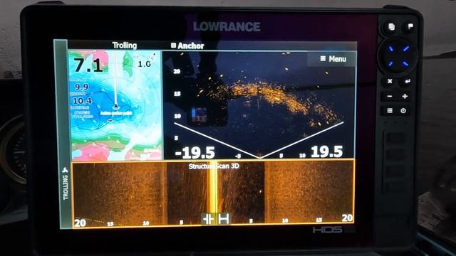 Актив Таргет 2 . Огромный объект на экране эхолота !!! ЧТ