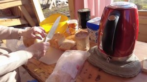 Собираем и возим камни. Пилим и колем. Жизнь в деревне после переезда.