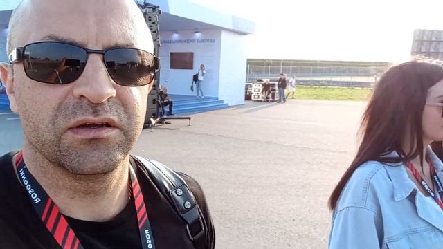 Питер. Игора Драйв. С красоткой гуляем😎 смотреть онлайн