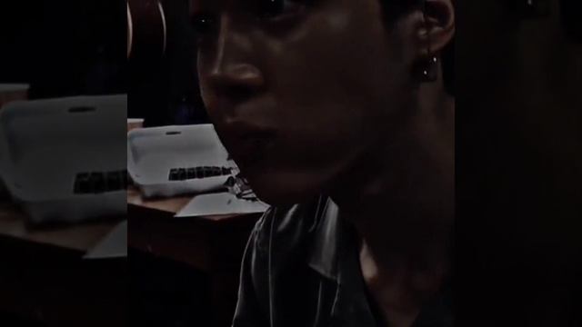 У каждого в жизни, есть не до конца забытый им человек? смотреть онлайн