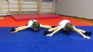 Разминка  Детскя акробатика