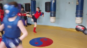 ушу-саньда. ТТМ. ударно-атакующие действия в комбинациях.руки ноги. по заданию.тренер Г.В.Ильин.