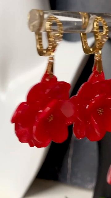 Комплект из настоящей гортензии 3000₽ #красота #украшен смотреть онлайн