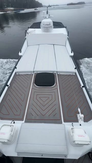 Мои сны при температуре +39 или просто тест-драйв лодки смотреть онлайн