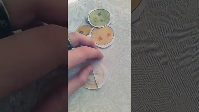 Открывя бумажные сюрпризы Если вы наберите 200 лайкав я смотреть онлайн