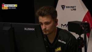 КАКИЕ НАУШНИКИ ИСПОЛЬЗУЮТ НА МАЖОРЕ? Наушники у кибер?