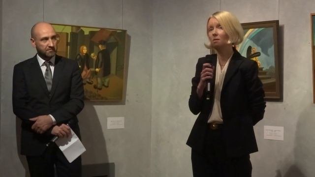 Куратор выставки Наташа Овчинникова