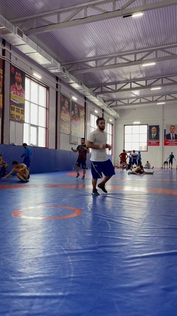 Одна из последних тренировок в борцовской карьере чем смотреть онлайн